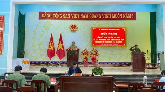 <a href="/tin-tuc/an-ninh-trat-tu" title="An ninh -Trật tự" rel="dofollow">Tin từ các huyện, thị xã, thành phố</a>